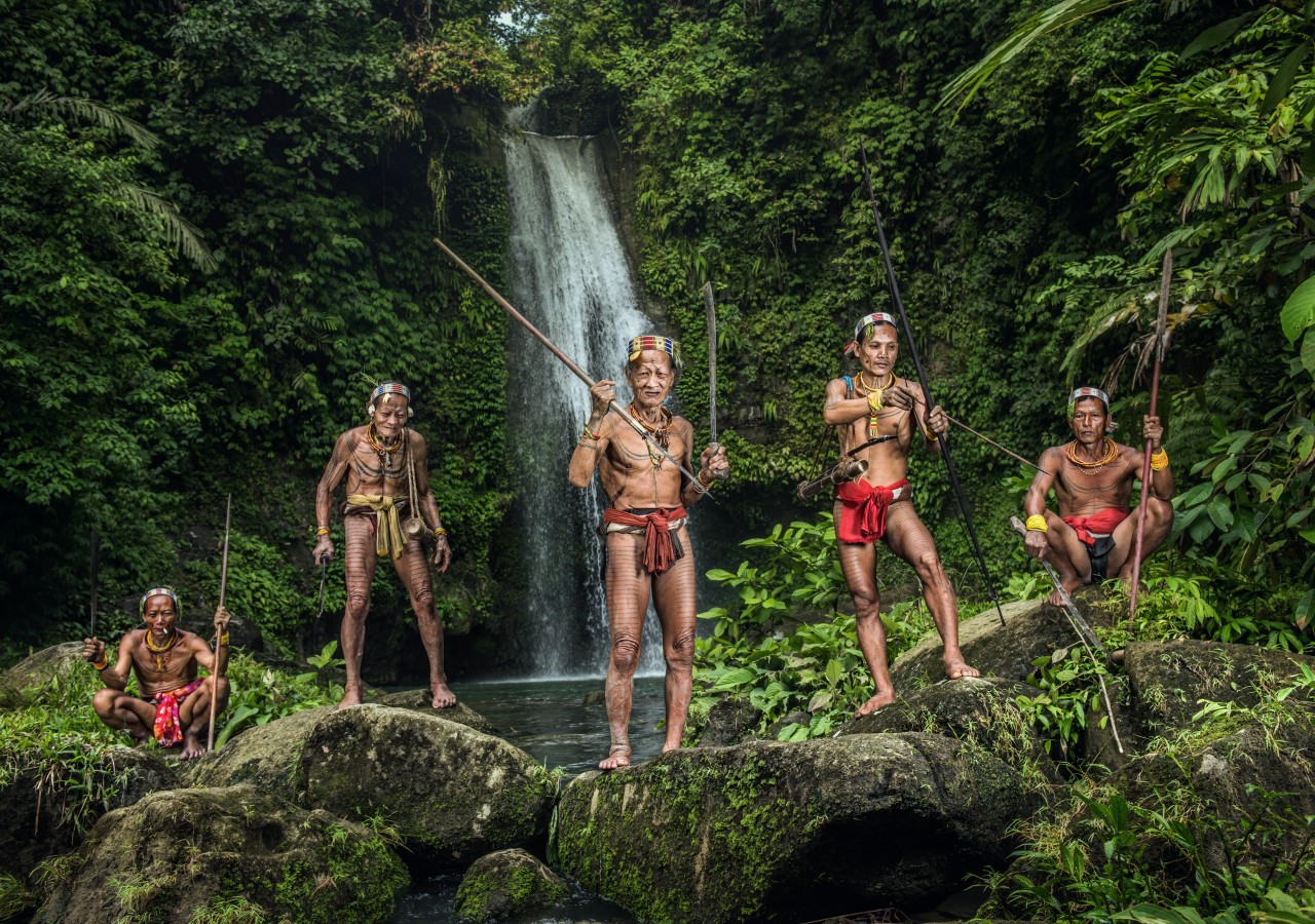 The primitive tribes of the MENTAWAI ISLANDS of Sumatra ð¹ INDONESIA