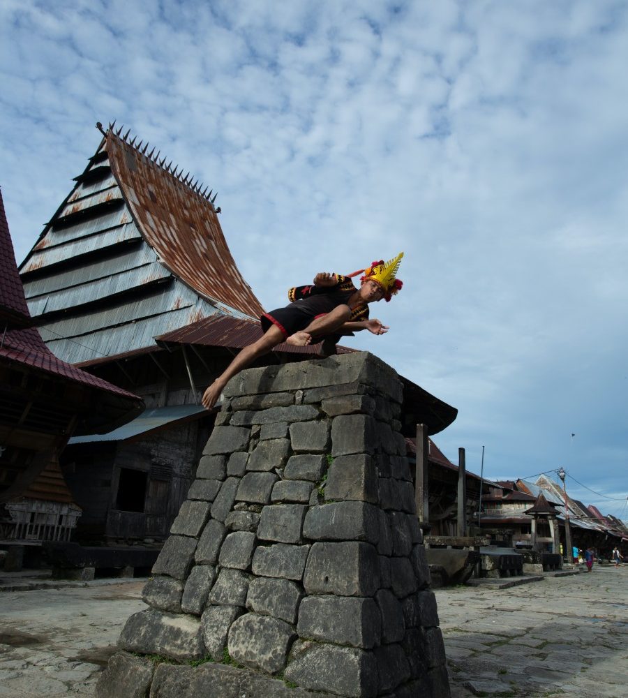 Nias Island tour sumatra insdonesia by come2indonesia