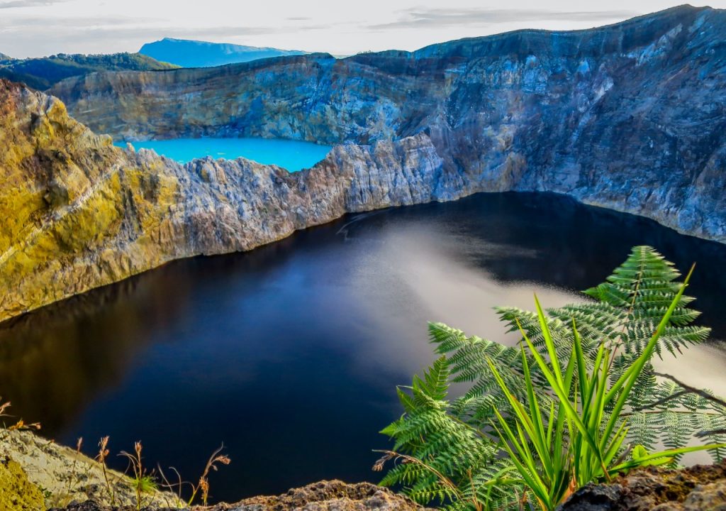 lagos kelimutu