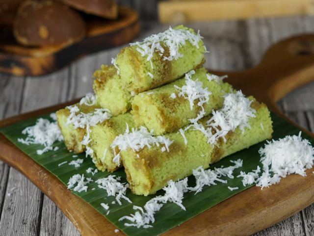 Kue Putu Comida tradicional de Indonesia