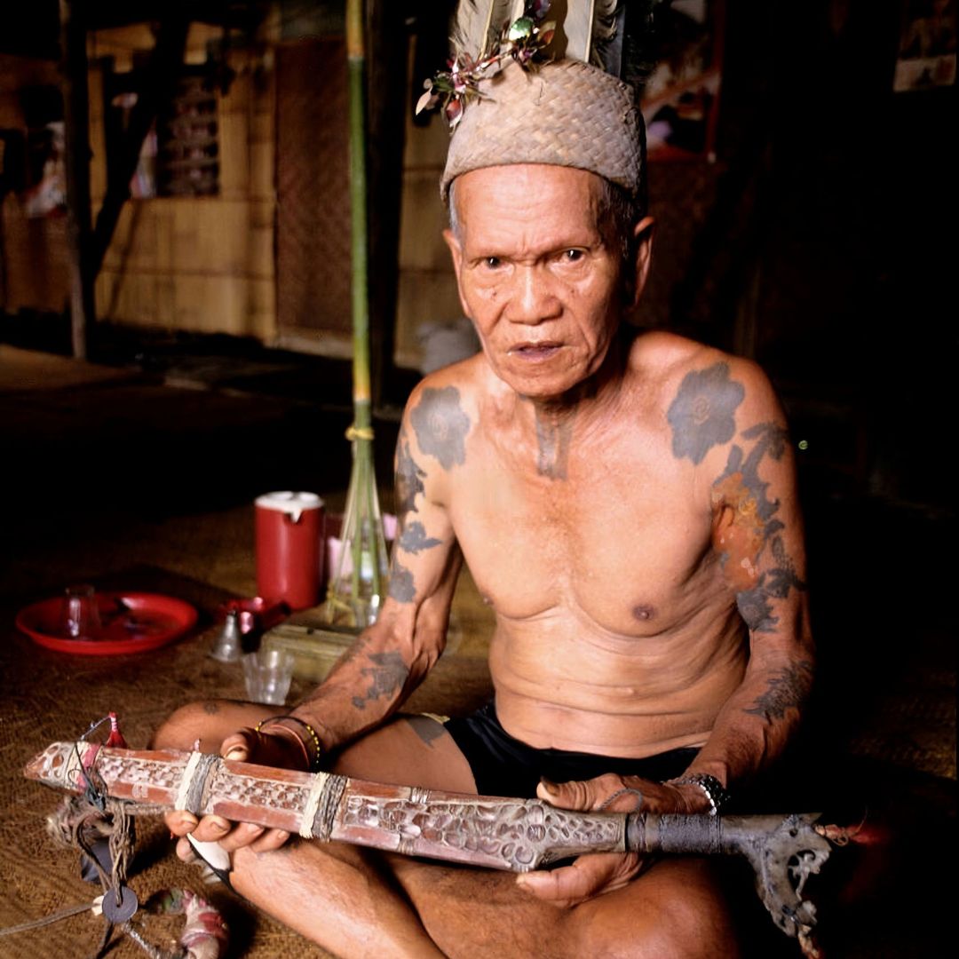dayak tribes in borneo