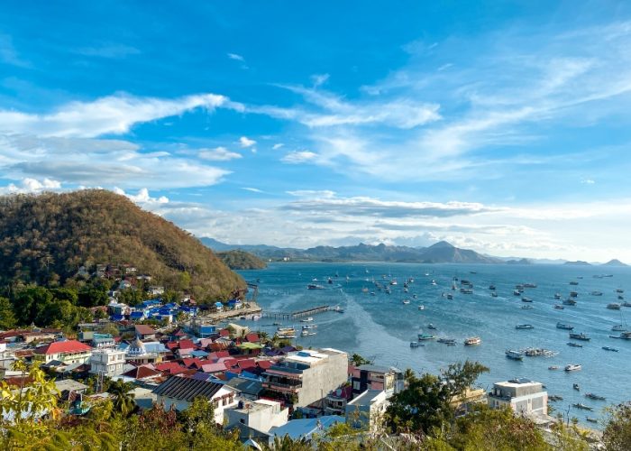 Tour panorámico por Labuan Bajo Cuevas, miradores y vistas inolvidables