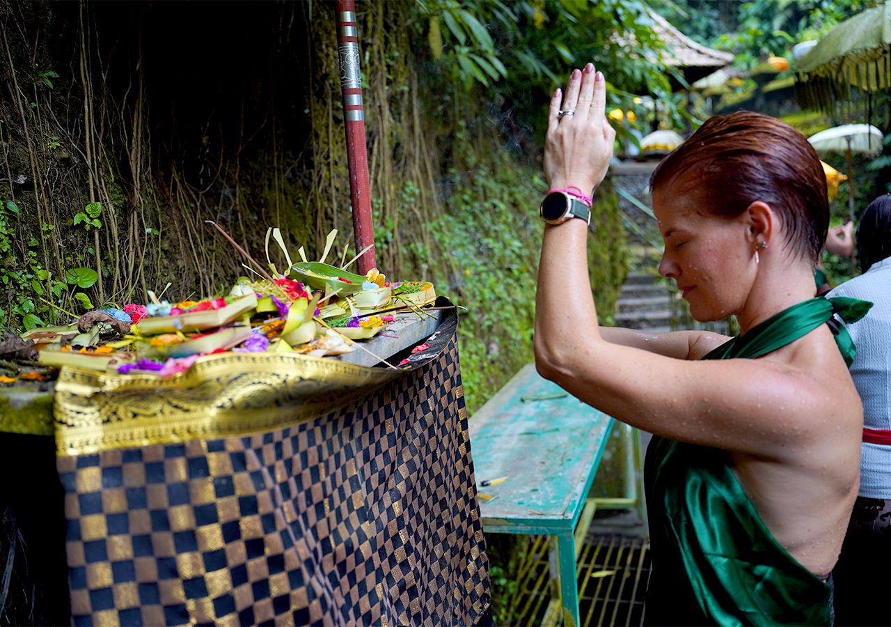 Retiros en Indonesia de Bienestar y reconexión en españolagencia especializada